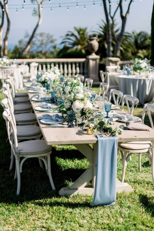 An Outdoor Wedding for Theresa and Gordon