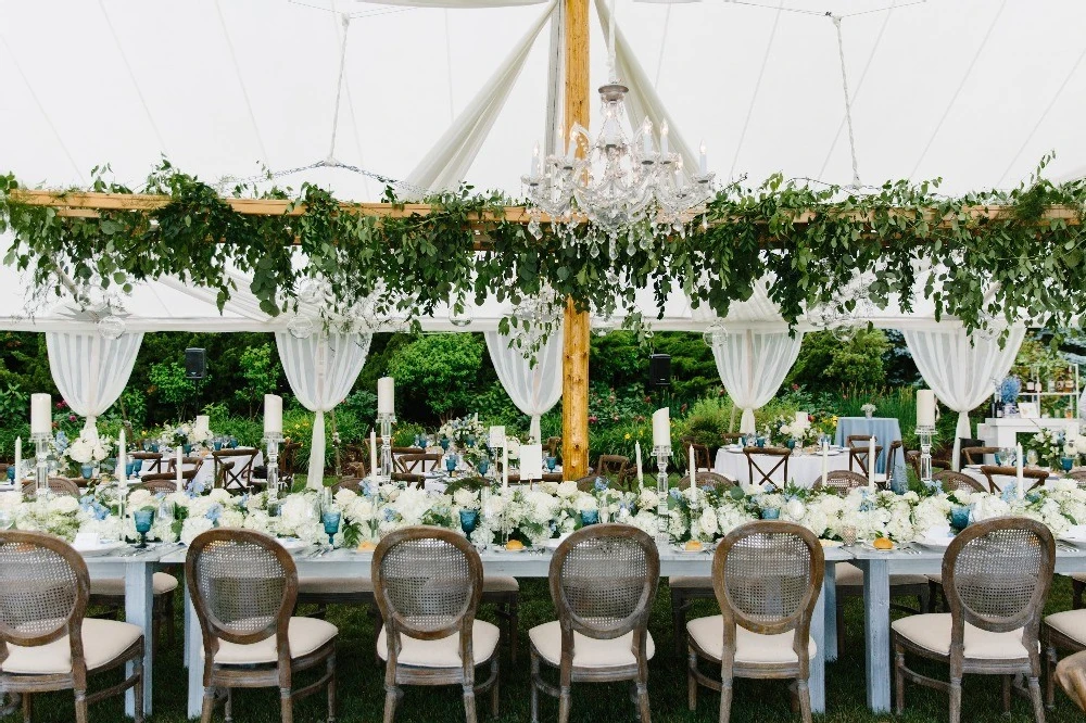 A Classic Wedding for Samantha and Nick