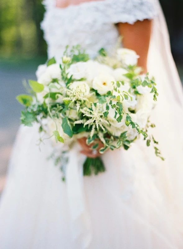 A Classic Wedding for Clare and Riley