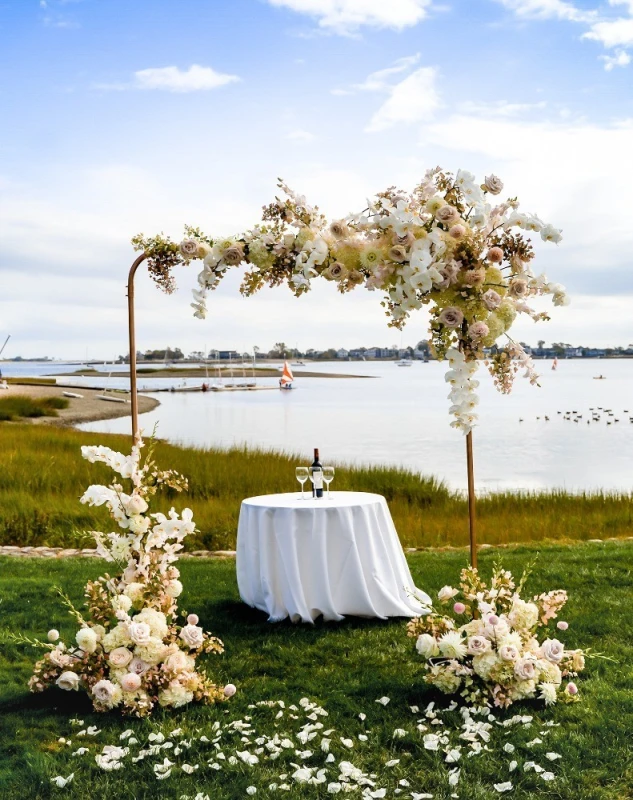 A Classic Wedding for Liz and Leo