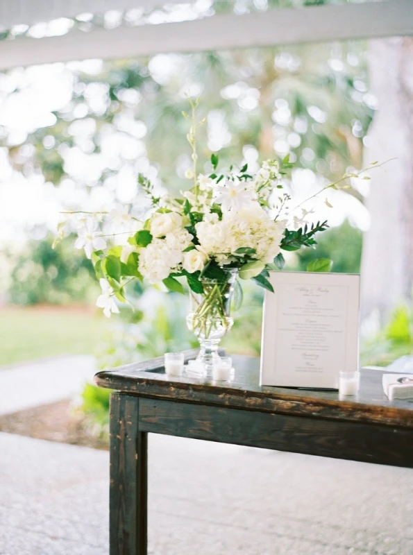 A Classic Wedding for Abby and Rudy