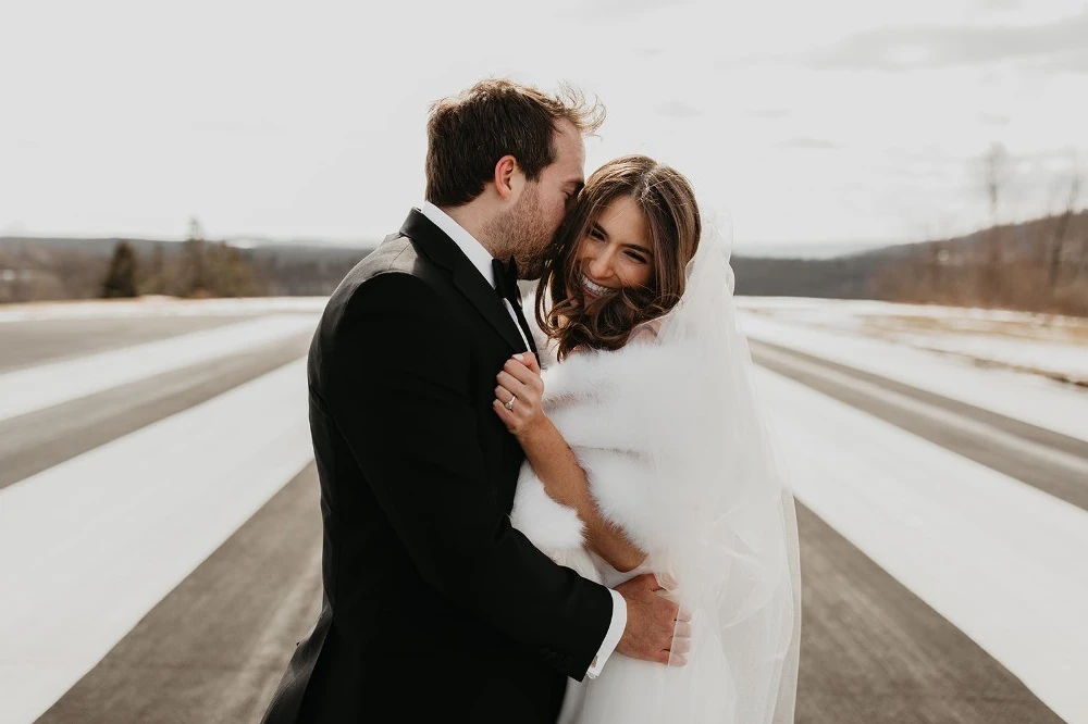 A Classic Wedding for Leah and Todd