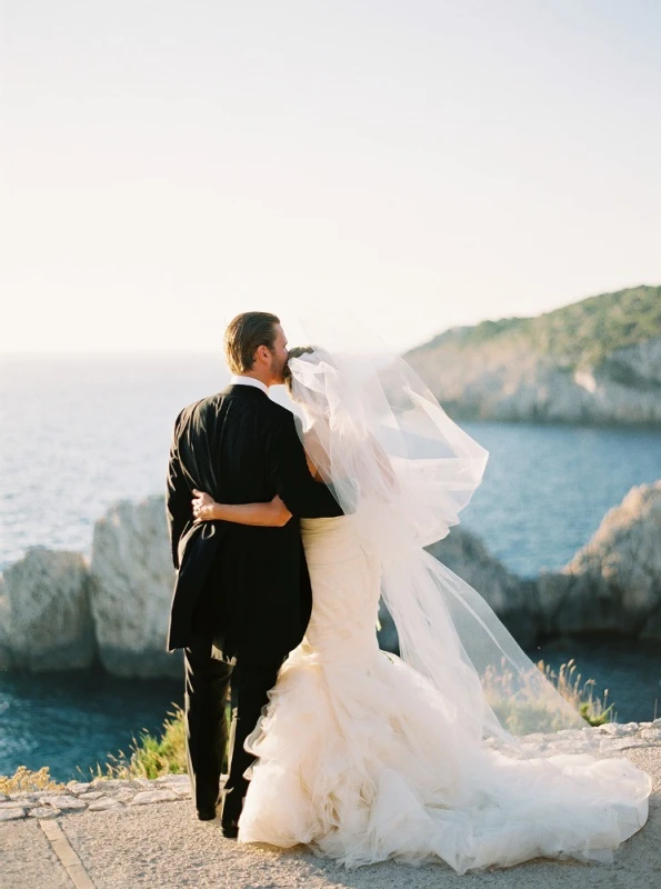 An Outdoor Wedding for Jessica and Ryan