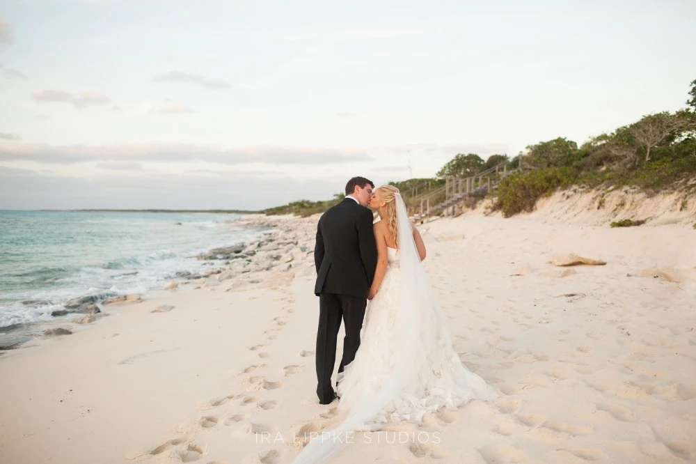 A Wedding for Elizabeth and Michael