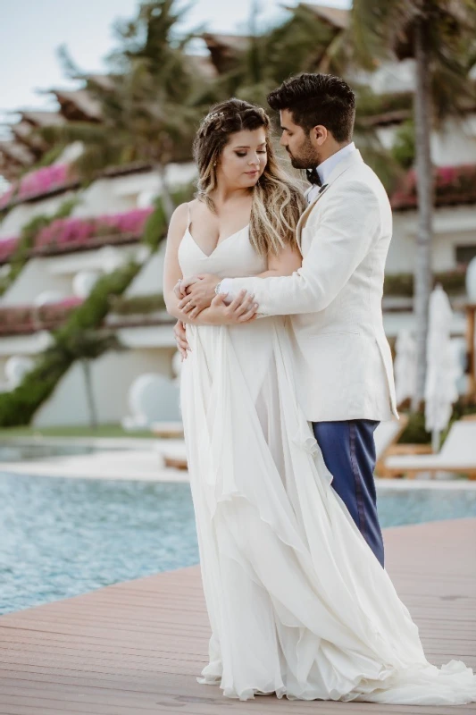 A Beach Wedding for Gigi and Bruno