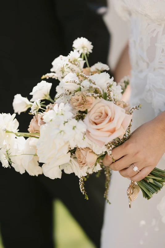 A Beach Wedding for Alexa and Rob