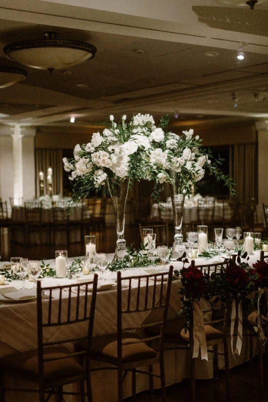 An Indoor Wedding for Olivia and Greg