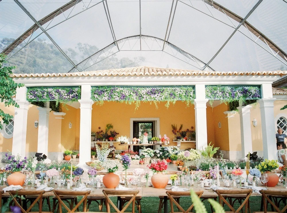 An Outdoor Wedding for Elizabeth and David