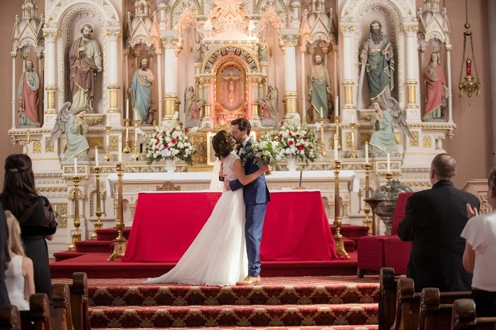 A Rustic Wedding for Emma and Peter