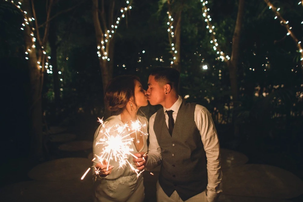 A Wedding for Vicky and Franco