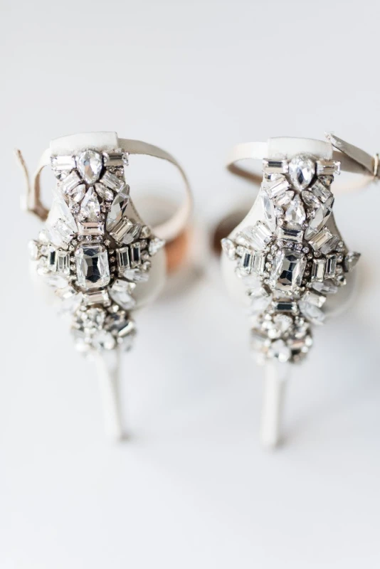 A Classic Wedding for Kristi and Peter