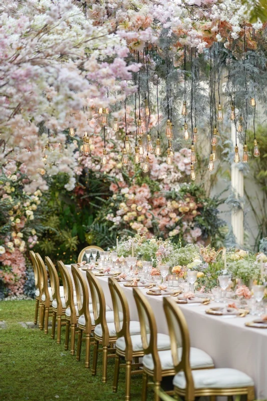 A Garden Wedding for Patricia and Lester