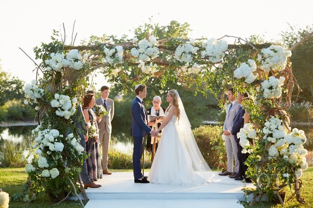 A Classic Wedding for Kylie and Benji