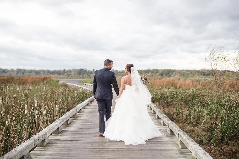 A Wedding for Samantha and Chris