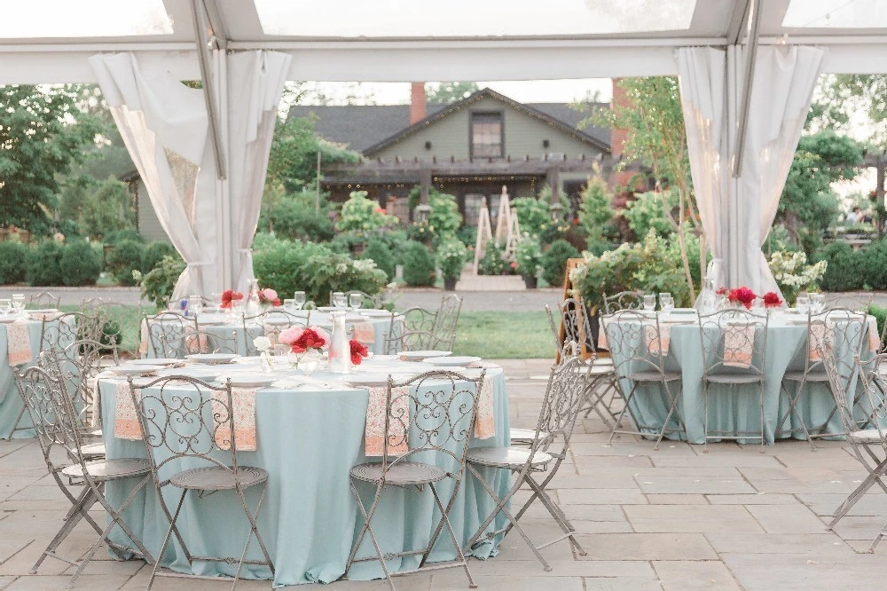 An Outdoor Wedding for Caitlin and Luke