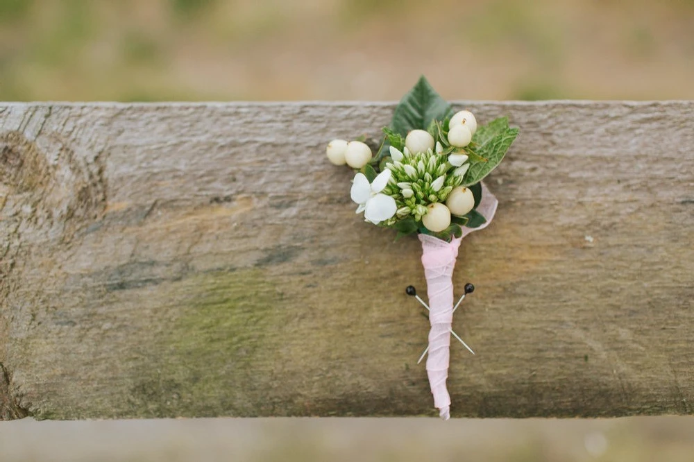 A Rustic Wedding for Lisa and Shawn