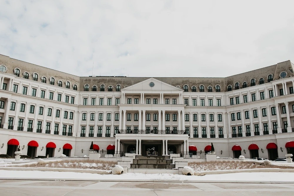 A Classic Wedding for Leah and Todd