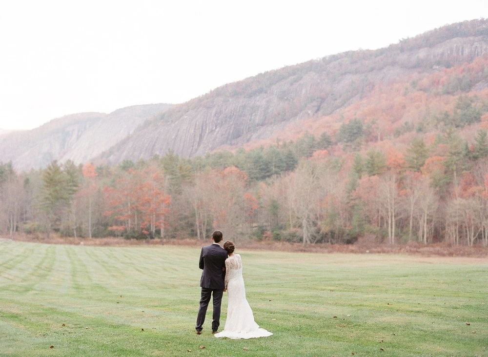 A Rustic Wedding for Carrie and Jonathan