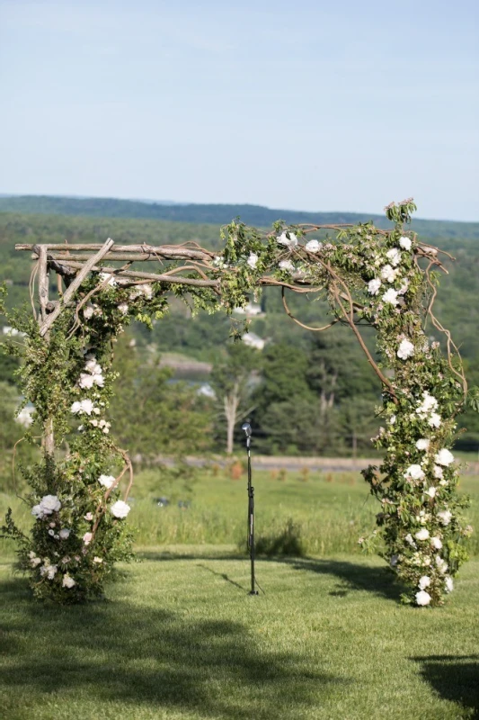 A Country Wedding for Ashley and Brady