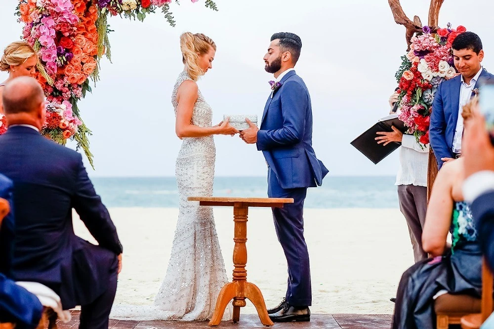 A Beach Wedding for Taylor and Bobby