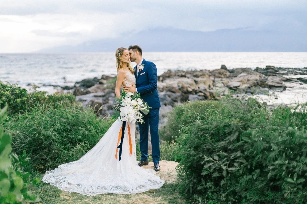 A Beach Wedding for Evgeniya and Alex