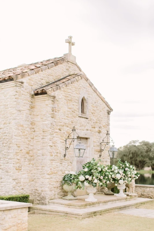 A Classic Wedding for Cassidy and Austin