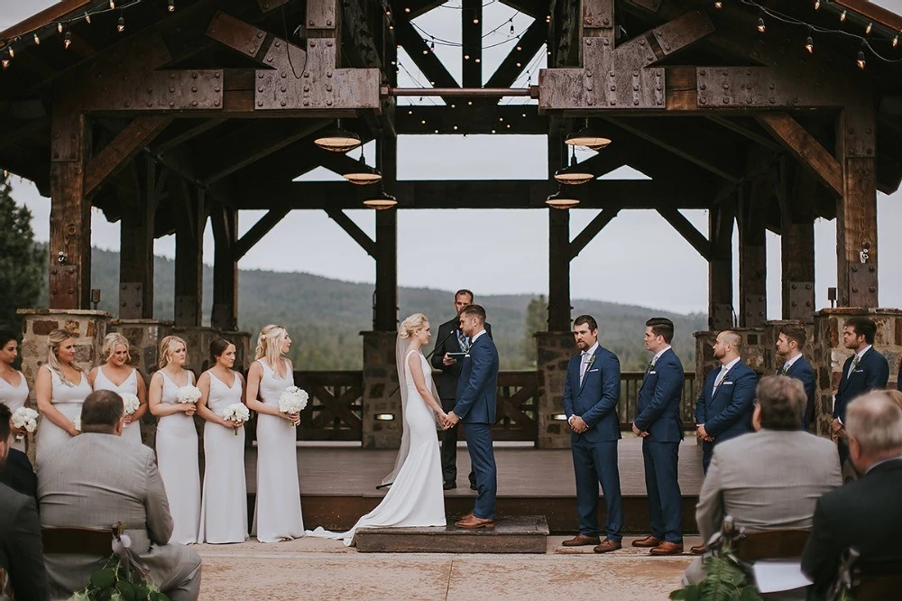 A Modern Wedding for Courtney and Devin