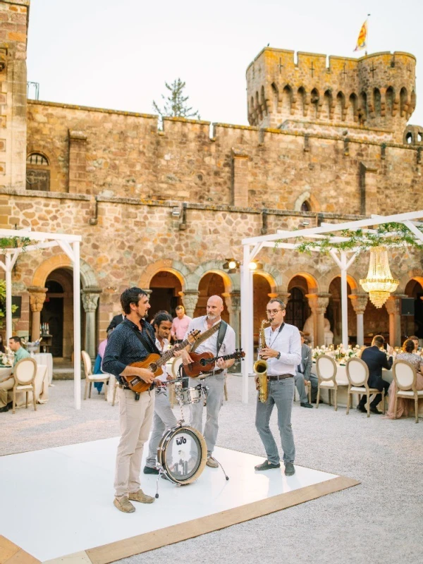 A Classic Wedding for Yulia and Filip