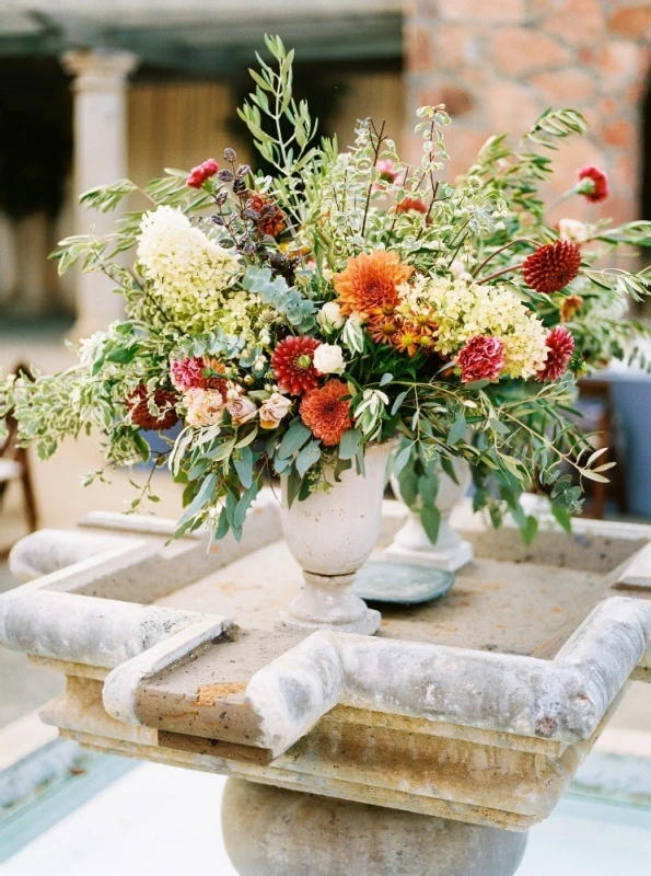 A Classic Wedding for Claire and Frank