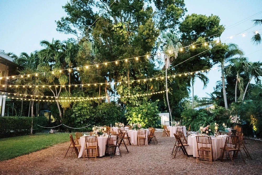 A Beach Wedding for Amelia and Tate