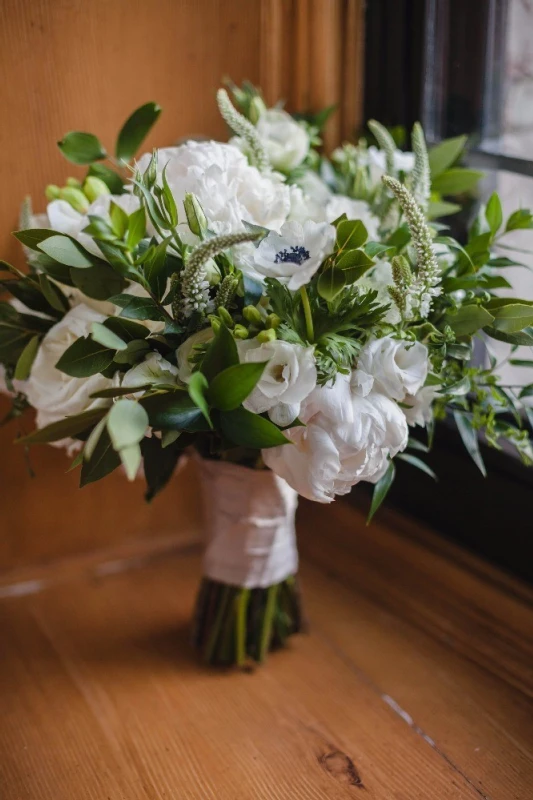 An Indoor Wedding for Emily and Andrew