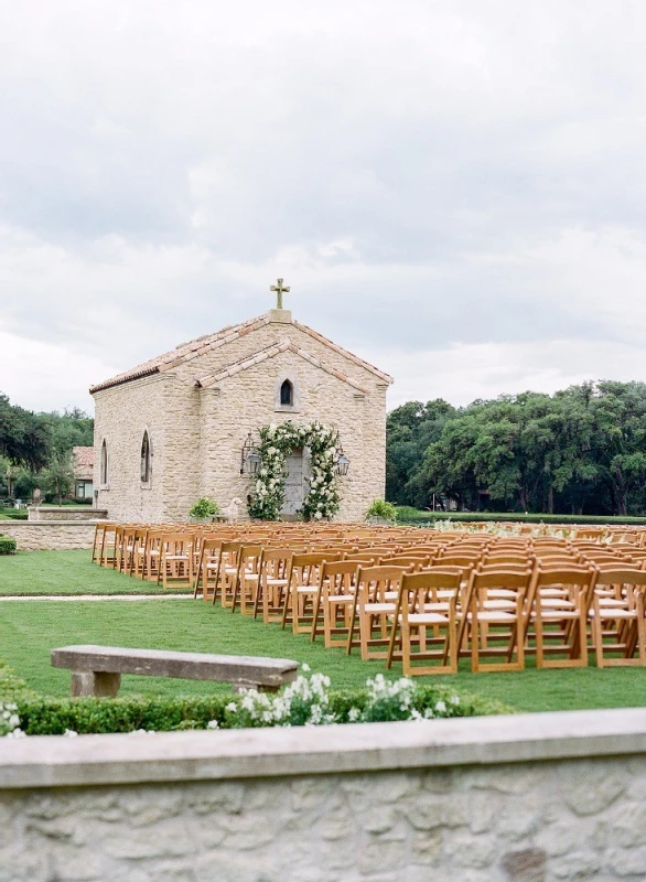 A Wedding for Holly and Austin