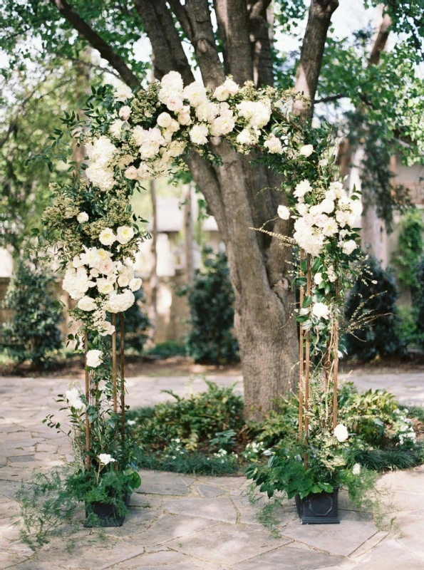 A Vintage Wedding for Sara and Josh