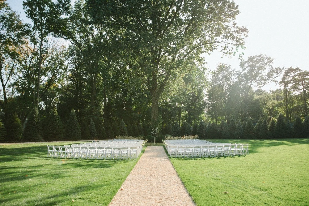 An Outdoor Wedding for Ally and Zac