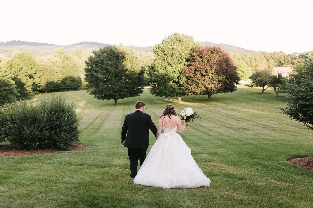 A Wedding for Nancy and Tom