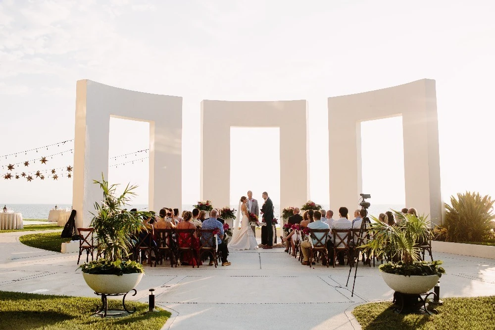 An Outdoor Wedding for Katie and Jeff