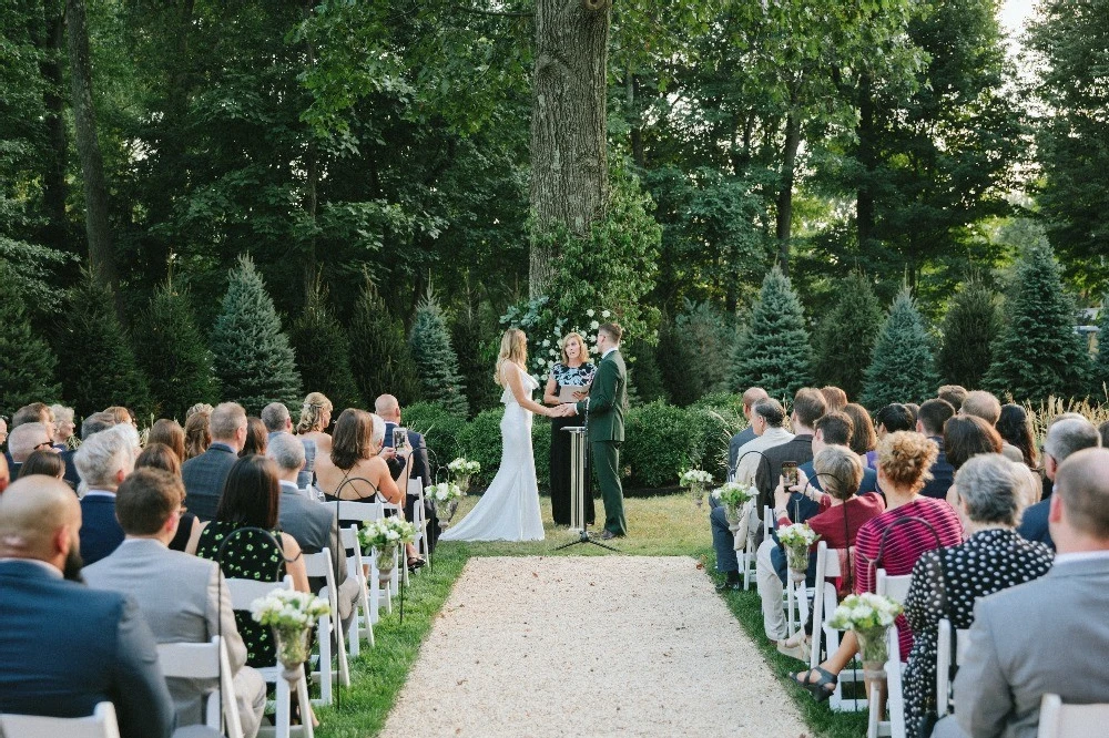 An Outdoor Wedding for Ally and Zac