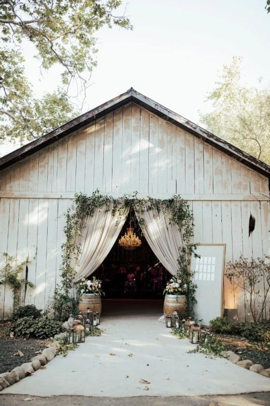 A Rustic Wedding for Tyler and Matthew