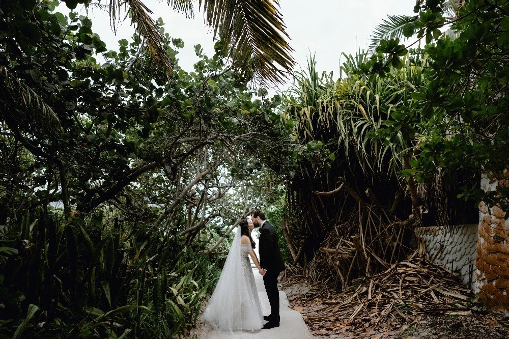 A Beach Wedding for Emily and Stuart