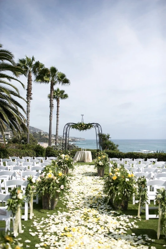 A Wedding for Danielle and Taylor