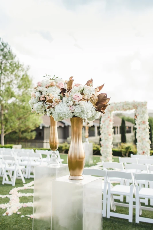 A Classic Wedding for Samantha and Liron