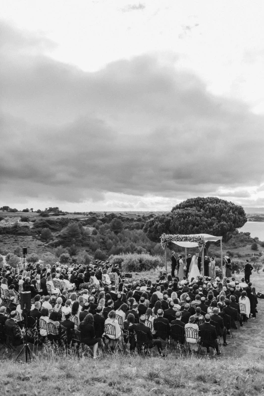 An Outdoor Wedding for Elizabeth and David
