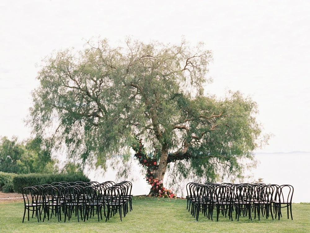 A Garden Wedding for Amanda and Daryl