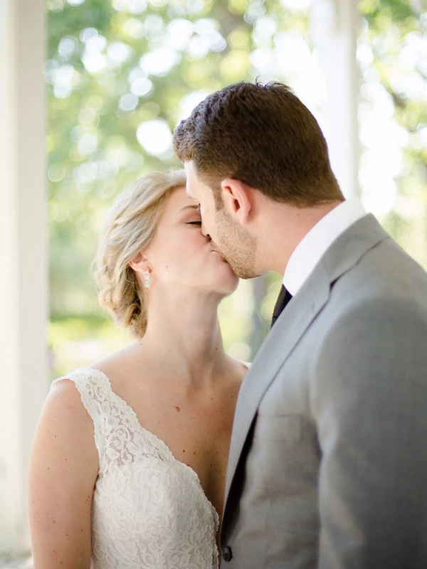 A Wedding for Jenny and Frank