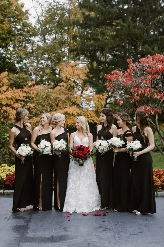 An Indoor Wedding for Olivia and Greg