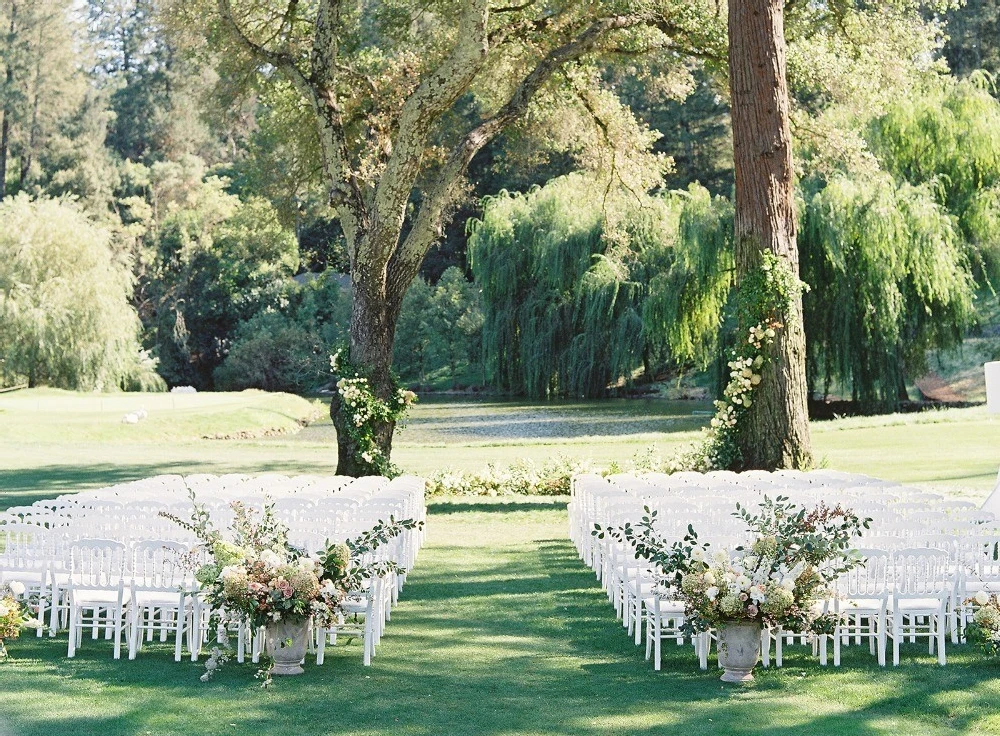 A Classic Wedding for Alex and Ethan