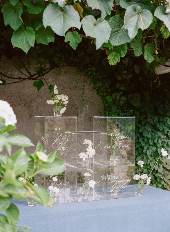 A Classic Wedding for Kyle and Teale