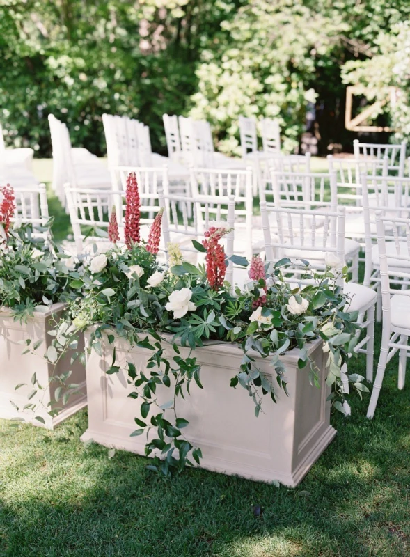 A Garden Wedding for Chao and John