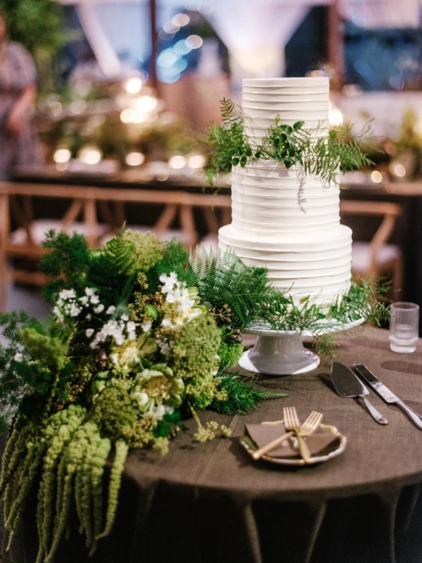 An Elegant Wedding for Addi and Scott