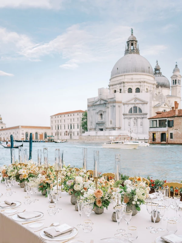 A Classic Wedding for Alexa and Donald